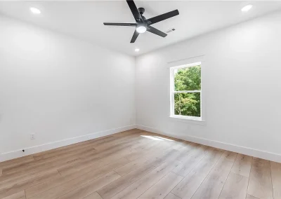 12 Colmonell Ln 25