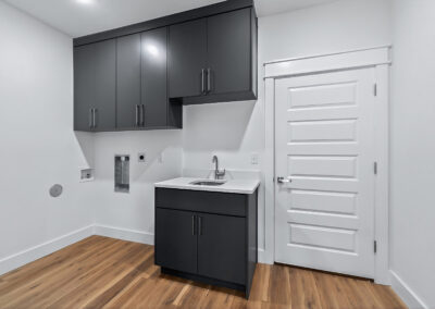 1 Logan Ln 47