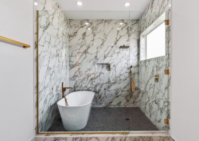 18 Grimsby Cir 15