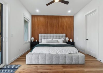 18 Grimsby Cir 19