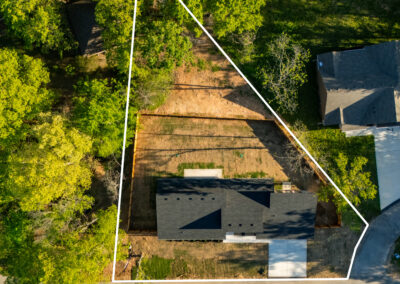27 Luncarty Ln 3